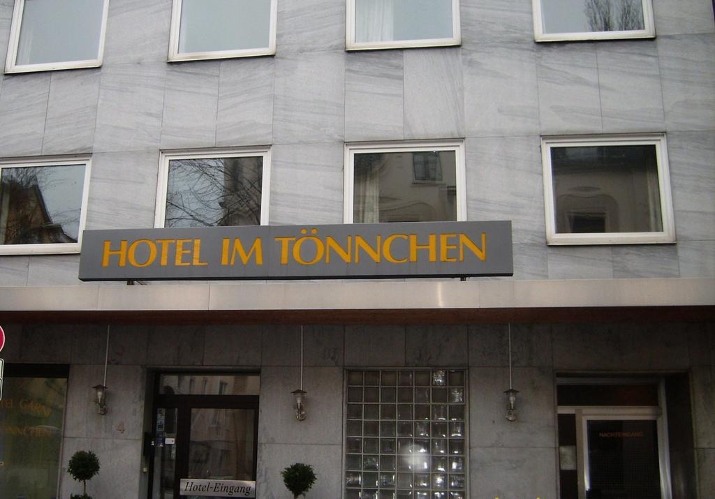 Eu Centralhotel Im Toennchen Дюссельдорф Экстерьер фото