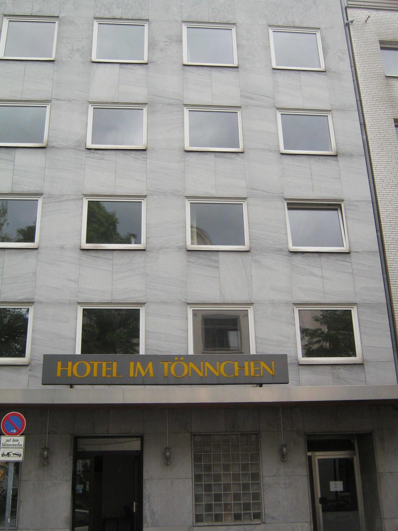 Eu Centralhotel Im Toennchen Дюссельдорф Экстерьер фото